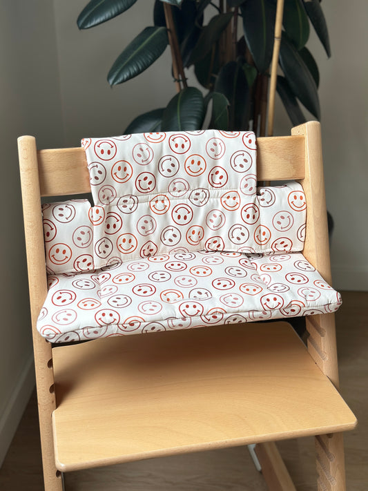 Kussenset voor op de Stokke Tripp Trapp stoel - Smileys