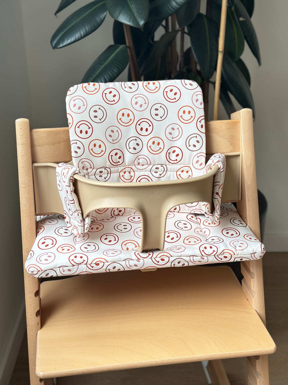 Kussenset voor op de Stokke Tripp Trapp stoel - Smileys