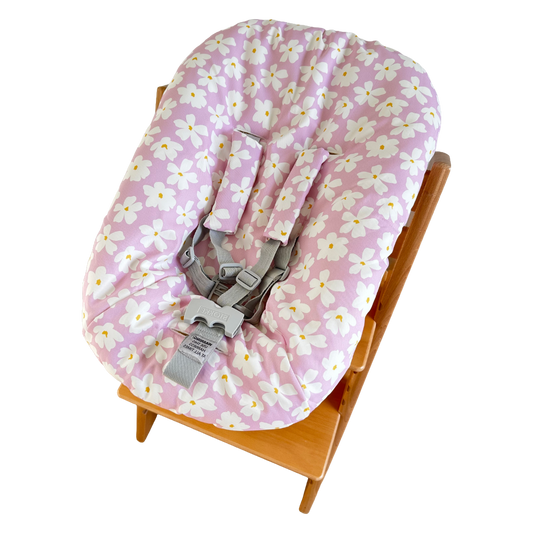 Newborn hoes voor op de Stokke Tripp Trapp stoel - Bloemen roze/wit